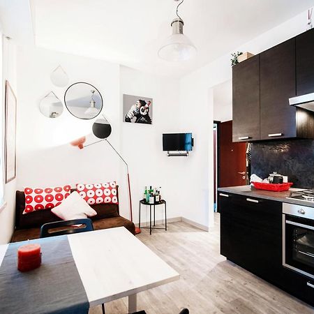 Apartment A Step From Lake Como Bagian luar foto