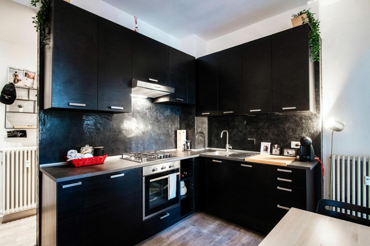 Apartment A Step From Lake Como Bagian luar foto